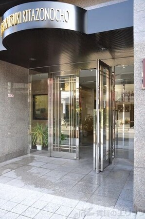 セレブ高槻北園町の物件内観写真